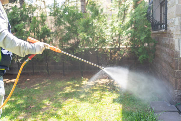 Best Commercial Pest Control Services  in Woodlake, VA